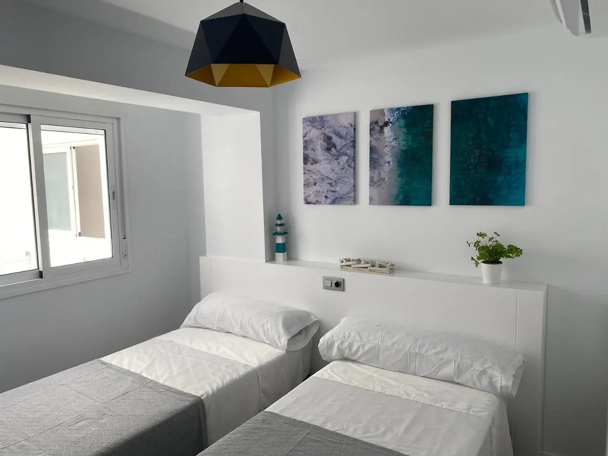 Precioso Apartamento A Estrenar En Centro De Nerja 0*,